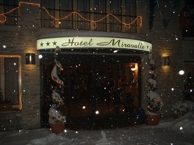 Hotel Miravalle 2000 Lizzano In Belvedere Exterior foto